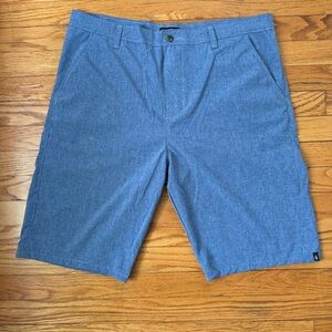 Volcom Men's Blue
Kerosene Hybrid Quick DryChino
Shorts Size 36‎